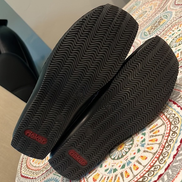 Rieker Antistress Leather Loafer size 39 (US 8) - Picture 6 of 8